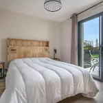 Maison Familiale Avec Jacuzzi A بيت للعطل بورنيك