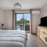 بيت للعطل Maison Familiale Avec Jacuzzi A *