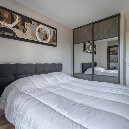 بيت للعطل Maison Familiale Avec Jacuzzi A بورنيك