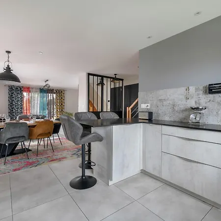 بيت للعطل Maison Familiale Avec Jacuzzi A