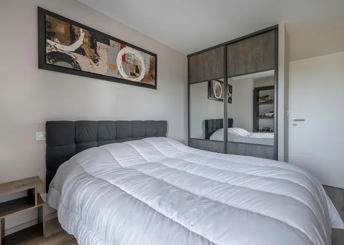 別荘 Maison Familiale Avec Jacuzzi A ポルニック