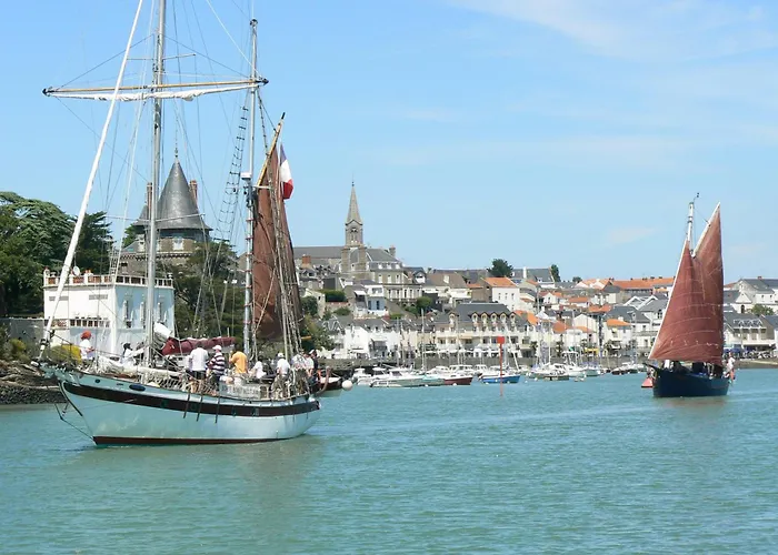 別荘 Maison Familiale Avec Jacuzzi A