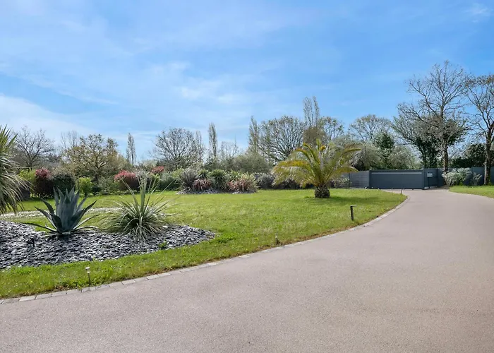 Maison Familiale Avec Jacuzzi A 別荘 *