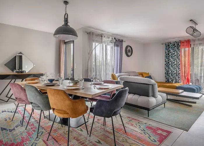 Maison Familiale Avec Jacuzzi A ポルニック