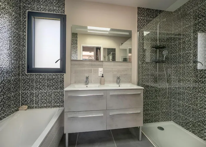 別荘 Maison Familiale Avec Jacuzzi A